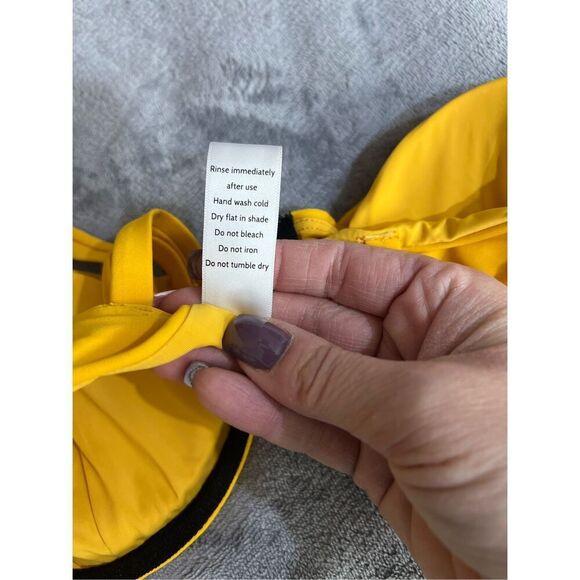 Andie Swimwear Womens Size Medium Yellow Bikini Top Underwire Padded  NWOT - Picture 6 of 11
